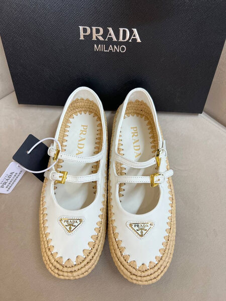 Балетки Prada женский кожа белый 192461-4