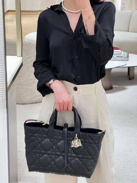 Сумка Christian Dior Toujoups женский кожа черный 124714-3