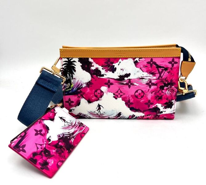 Бумажник Louis Vuitton женский кожа розовый 161579