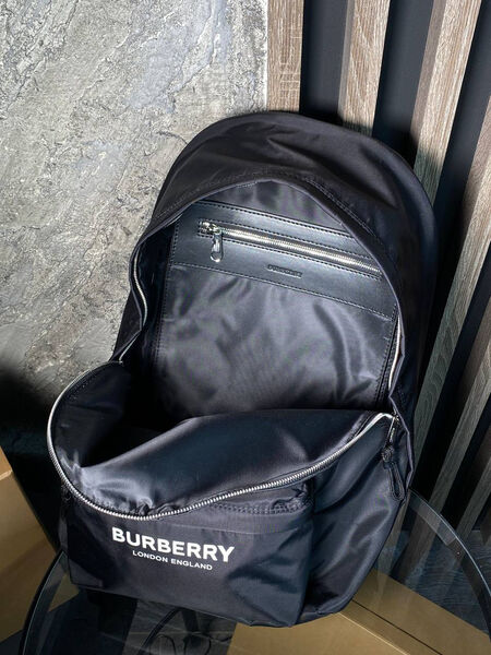 Мужской рюкзак Burberry мужской нейлон черный 156143-5