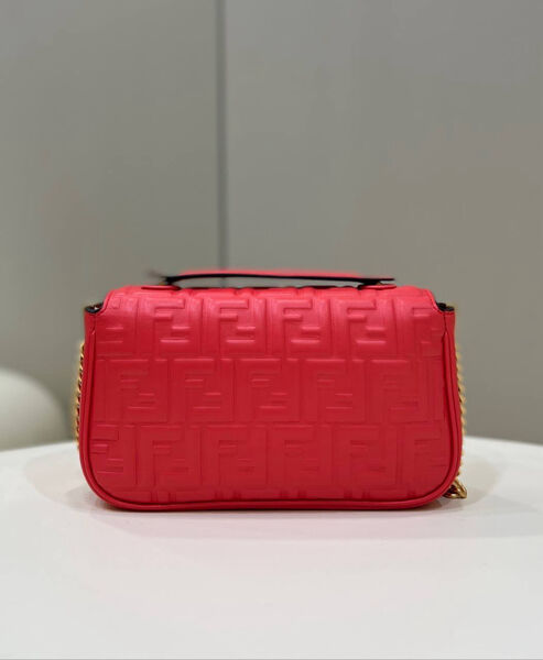 Сумка Fendi женский кожа бордовый 142100-3