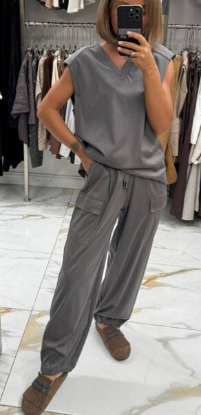 Костюм Brunello Cucinelli женский графитовый 192567