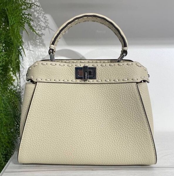 Сумка Fendi Peekaboo женский кожа бежевый 186745