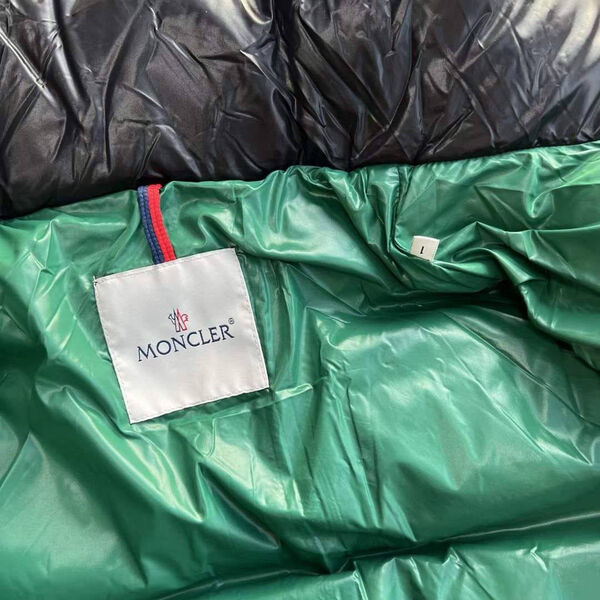 Мужской пуховик Moncler мужской черный 167509-10