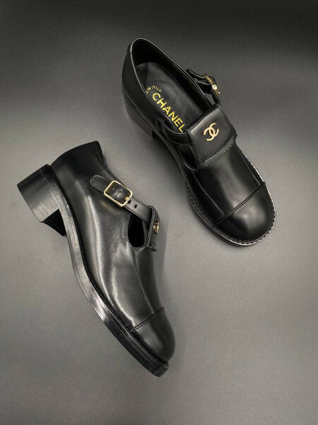 Лоферы Chanel женский кожа черный 129257-2