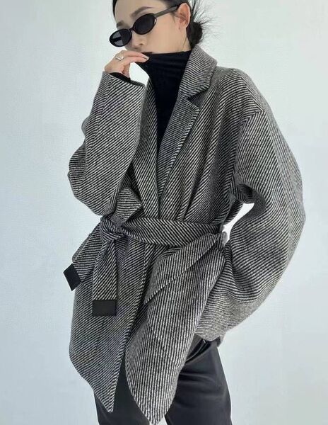 Пальто Loro Piana женский графитовый 137528