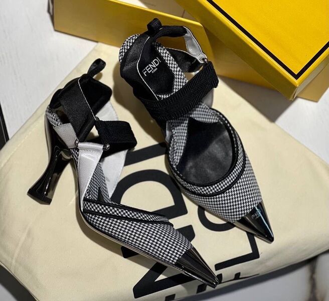 Туфли Fendi женский текстиль черный 112191