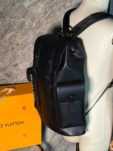 Мужской рюкзак Louis Vuitton мужской кожа черный 131376-4