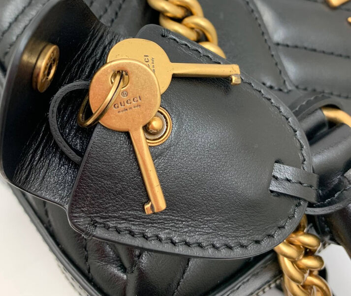 Сумка Gucci женский кожа черный 131446-4