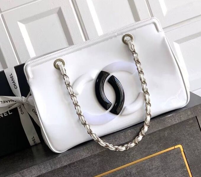 Сумка Chanel женский кожа белый 199651