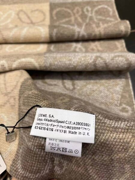 Шарф Loewe из шерсти и шелка женский шерсть бежевый n5321342-1-8