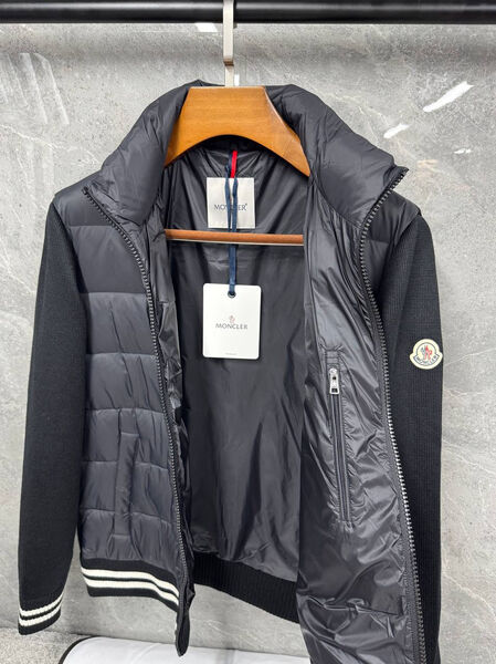 Мужская куртка Moncler мужской черный 200807-4