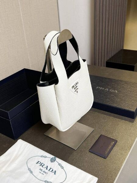 Сумка Prada женский кожа белый g5176472-1-11