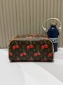 Комплект: несессер, косметичка Louis Vuitton u8266001-1-4