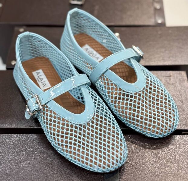 Балетки Alaïa женский кожа swift серо-голубой 185958