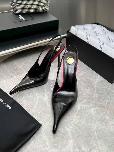 Женские туфли Saint Laurent женский кожа черный h8142317-1-5