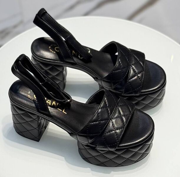 Босоножки Chanel женский кожа черный 189789