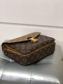 Сумка Louis Vuitton Pochette Metis женский канва 76851-4