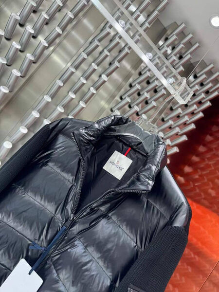 Мужская куртка Moncler мужской черный 160009-5