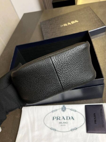 Сумка Prada женский кожа черный l0826468-1-9