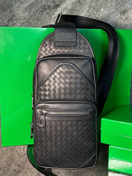 Мужская сумка слинг Bottega Veneta мужской кожа черный 42691-2