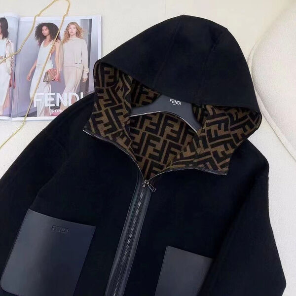 Пальто двухстороннее Fendi женский черный 123805-3