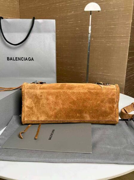 Сумка Balenciaga женский замша коричневый c1681024-1-9