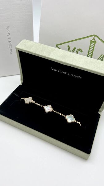 Браслет Van Cleef серебристый 176118