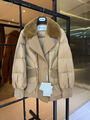 Куртка Max Mara женский бежевый 128954-2
