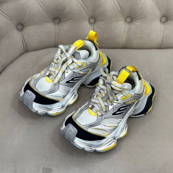 Кроссовки Balenciaga женский замша графитовый 134203-2