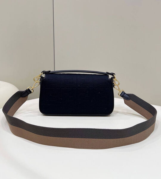Сумка Fendi Baguette женский текстиль черный 142098-4