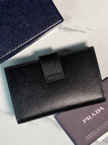 Кошелек Prada женский кожа черный 197101-3