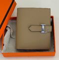 Кошелек Hermès женский кожа бежевый 103065-1