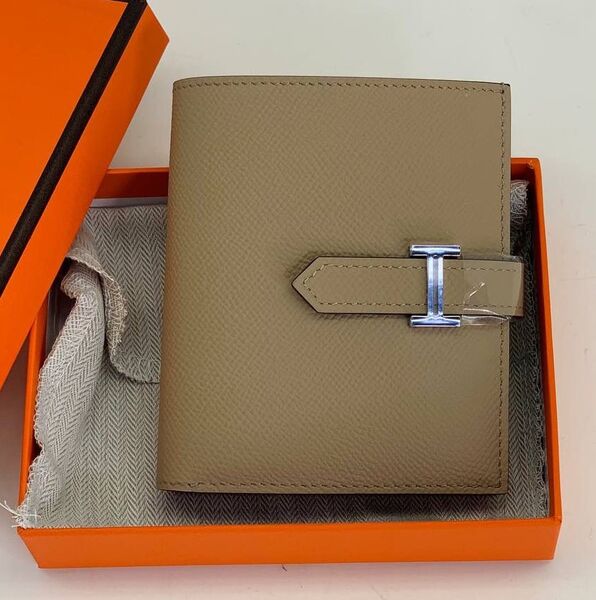 Кошелек Hermès женский кожа бежевый 103065