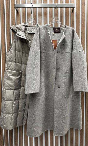 Пальто Loro Piana женский графитовый 127799-3