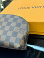 Косметичка Louis Vuitton женский канва 139711-5