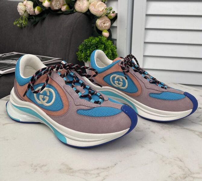 Кроссовки Gucci женский замша графитовый 138956