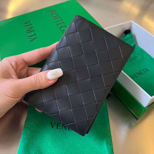 Мужская обложка на паспорт Bottega Veneta мужской кожа черный 113493-2