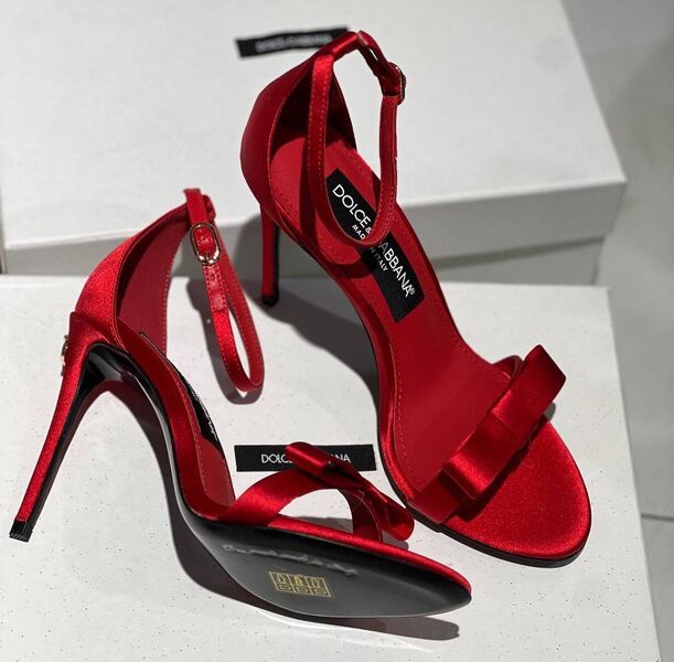 Босоножки Dolce & Gabbana женский сатин бордовый 146204