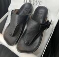 Шлепки Loewe женский кожа черный 154946-1