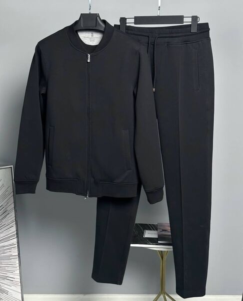 Мужской костюм Brunello Cucinelli мужской черный 134407