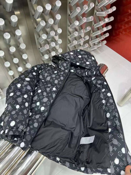 Мужской пуховик Louis Vuitton мужской черный 167533-6