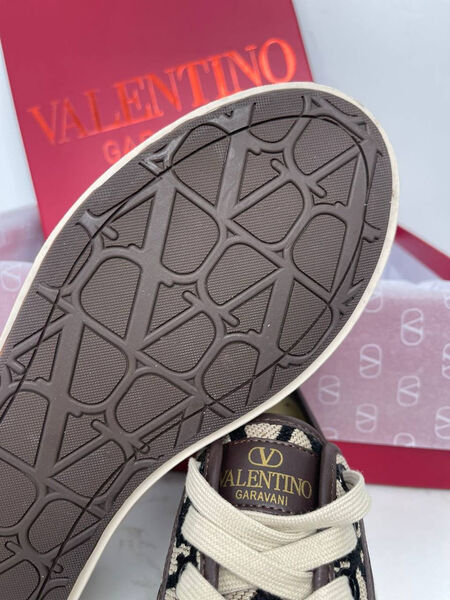Кеды Valentino женский текстиль бежевый 187939-4