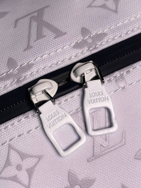 Дорожная сумка Louis Vuitton мужской кожа белый 167112-4