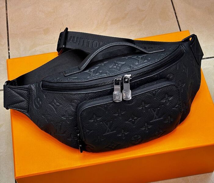 Мужская сумка слинг Louis Vuitton мужской кожа черный 169139