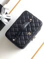 Косметичка Chanel женский кожа черный 153435-3