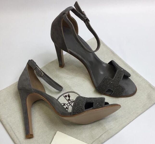 Босоножки Hermès женский замша черный 97662
