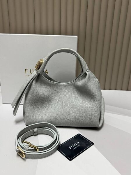 Cумка Furla женский кожа серый p5379250-1