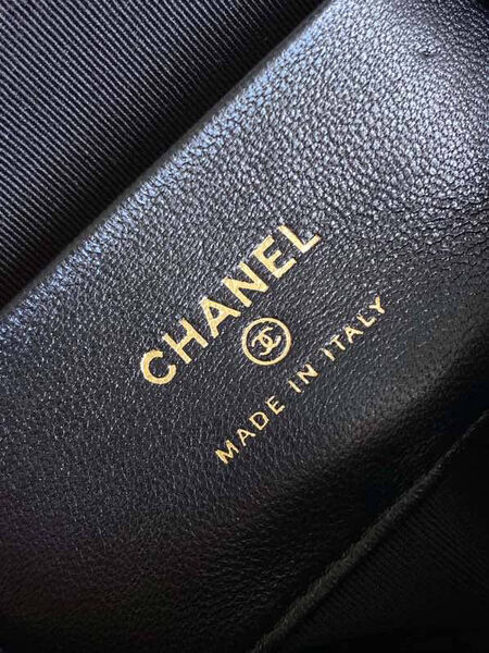 Сумка Chanel женский кожа черный 154666-9
