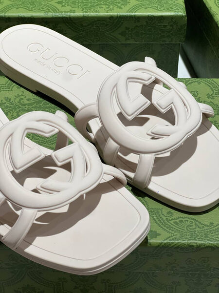 Шлепки Gucci женский резина белый 153613-2